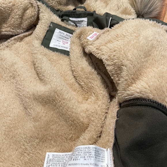 Zara Green Faux-Fur Lined Jacket – Warm Winter Essential (Kids) - Picture 3 of 6